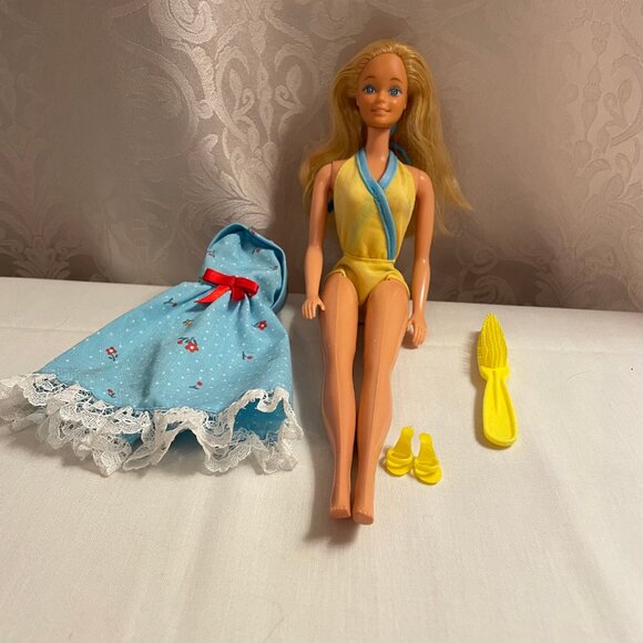 Vintage My First Barbie 1980 - Picture 5 of 10